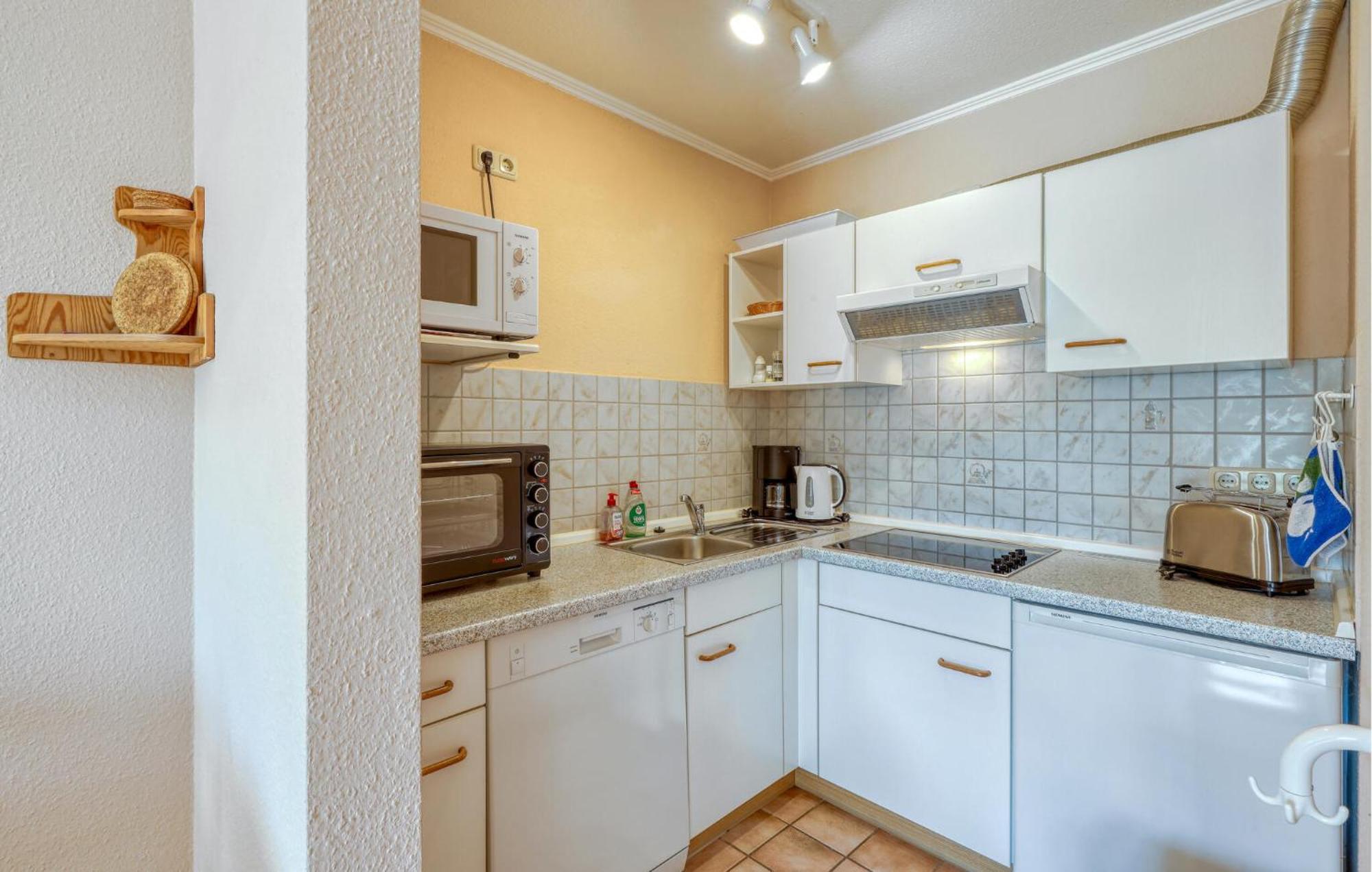 Nice Home In Toenning With Kitchen Tönning Exterior foto
