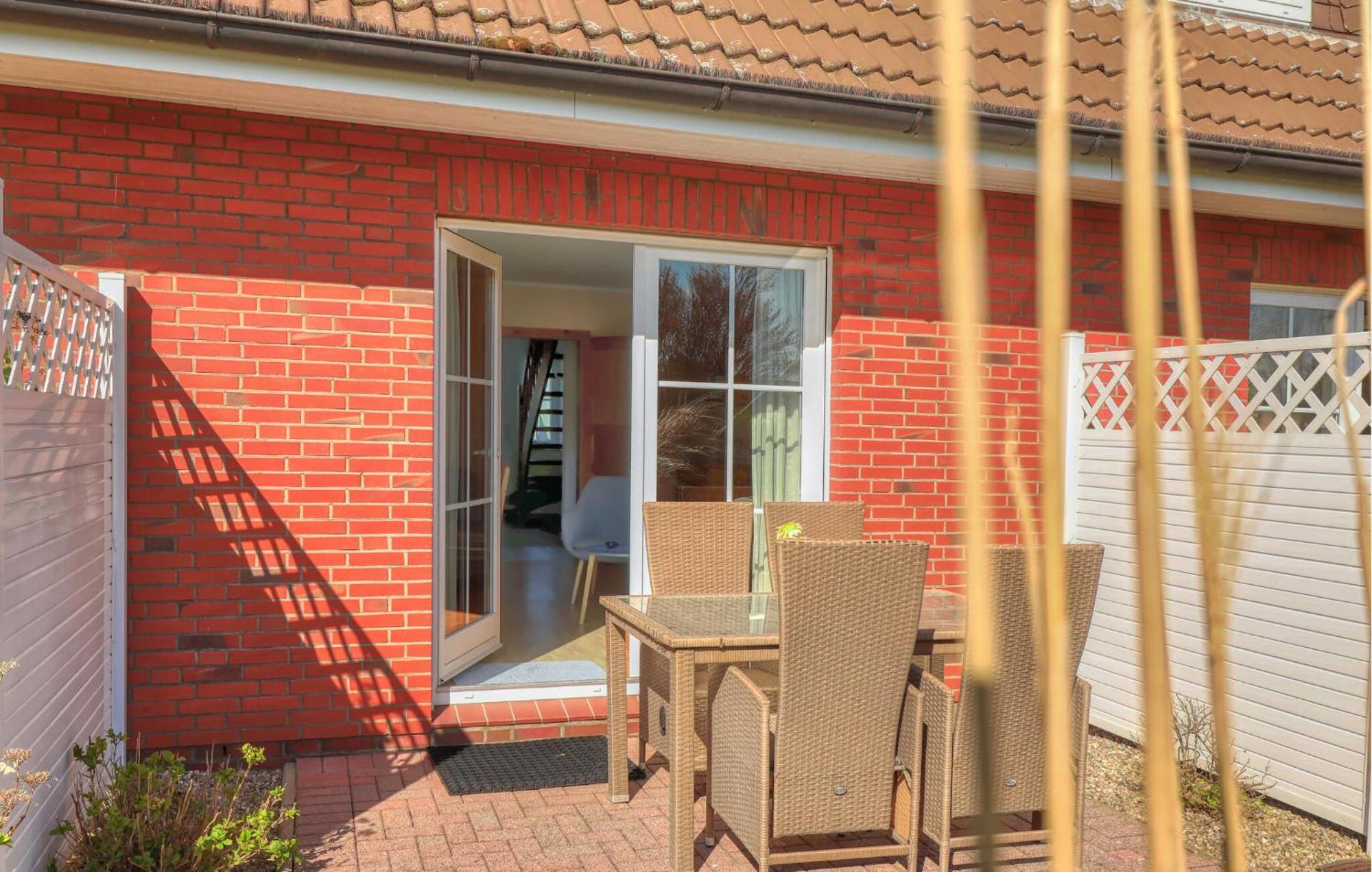 Nice Home In Toenning With Kitchen Tönning Exterior foto